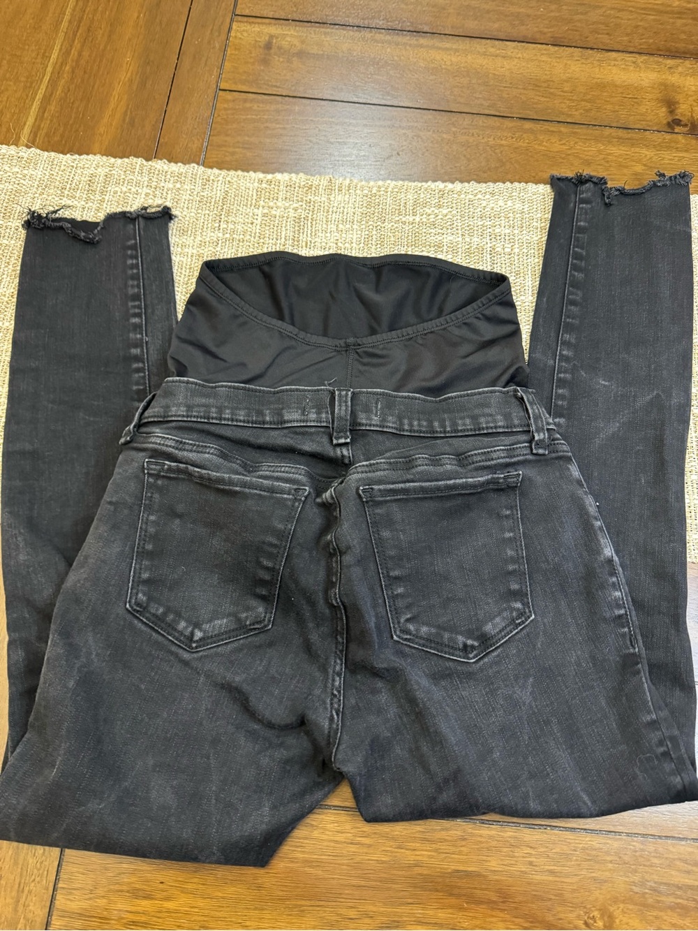 Abercrombie & Fitch Maternity Black Skinny Jeans Super Skinny Ankle Size 27/4R - Picture 2 of 7